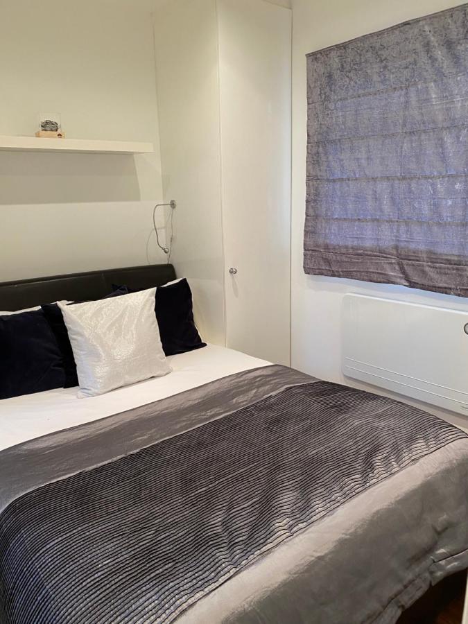 The Notting Hill Gem Apartment ลอนดอน ภายนอก รูปภาพ