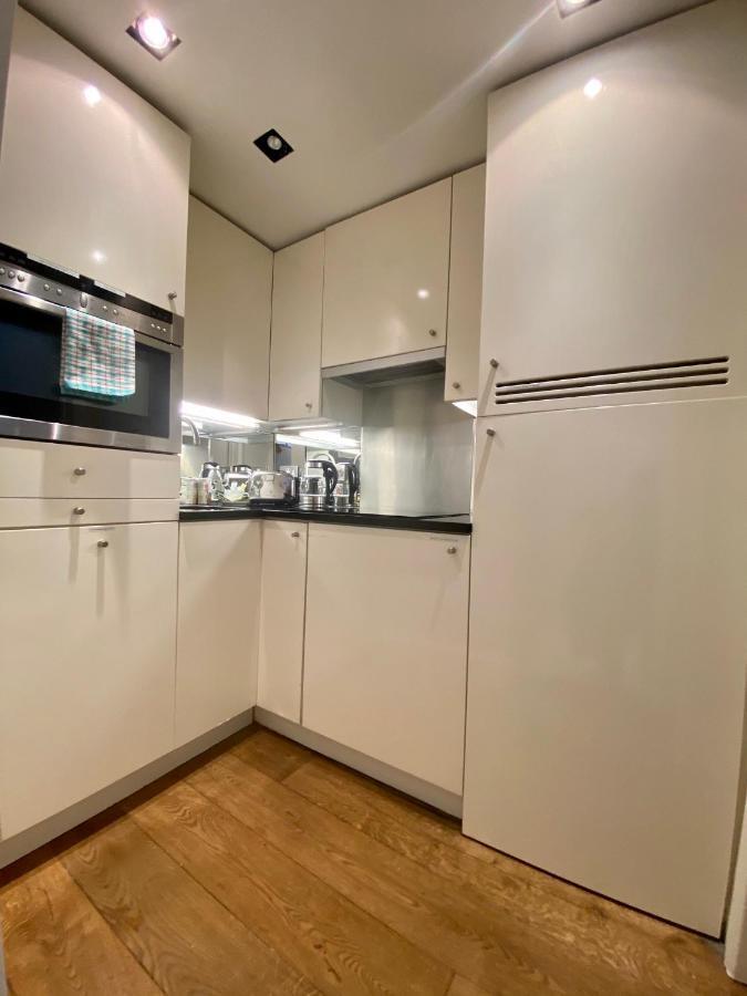 The Notting Hill Gem Apartment ลอนดอน ภายนอก รูปภาพ